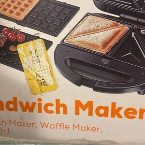 Sandwich maker